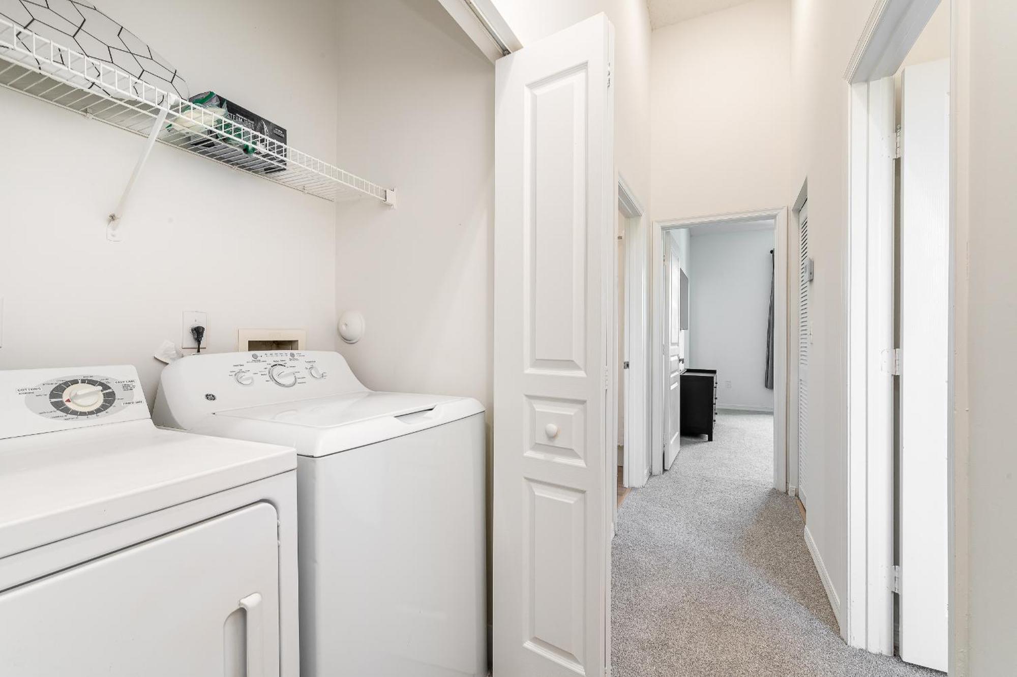Newly Renovated Townhome With King Bed デルレイビーチ エクステリア 写真